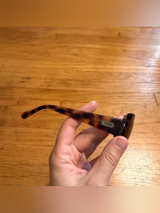 Cole Haan Vintage Tortoiseshell Oversized Sunglasses - Brown Lenses main image 4
